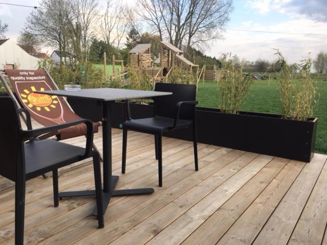 Tiny House Otra Cosa Hotel Mouscron Exterior photo